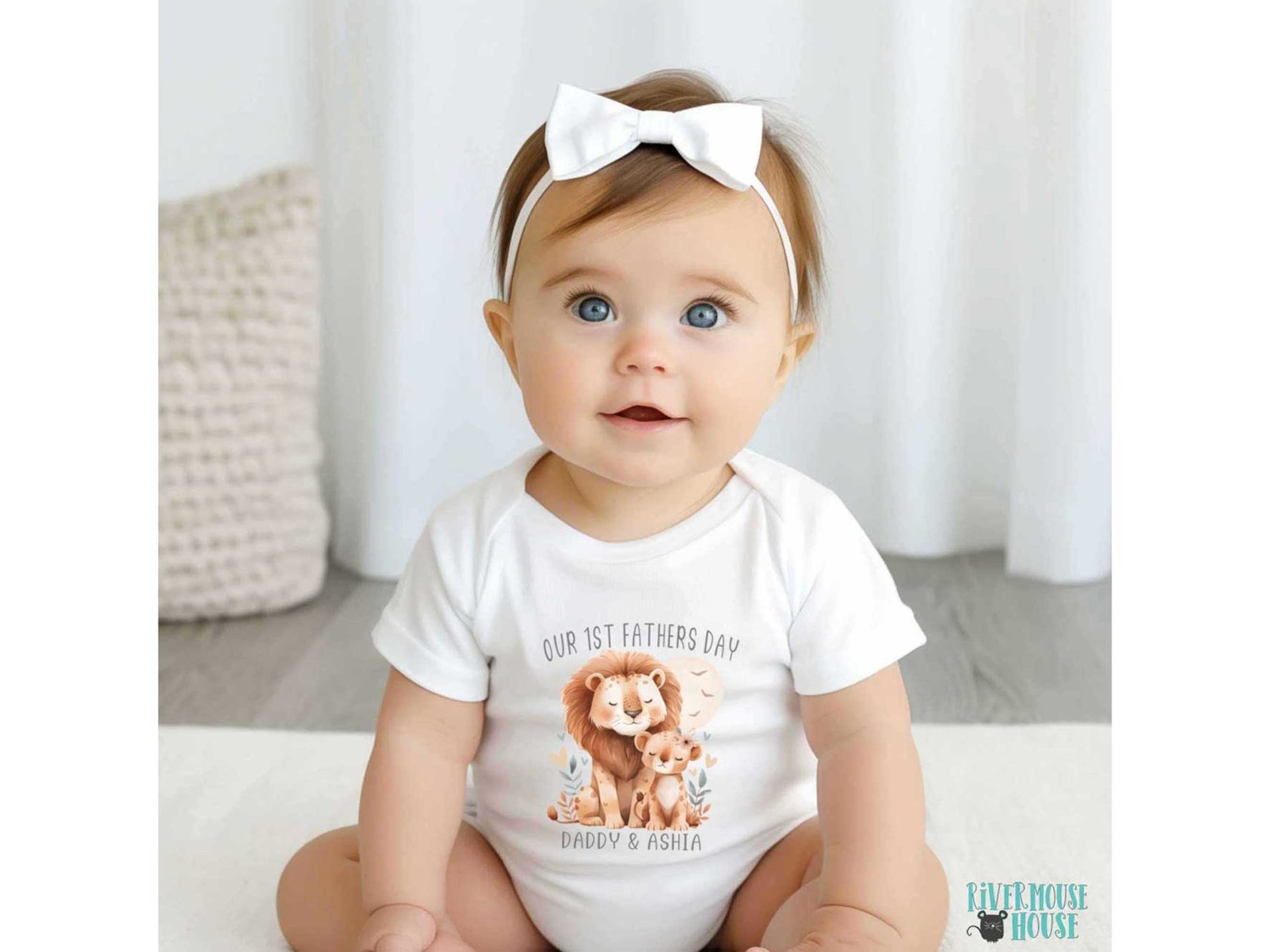 First Fathers day Daddy & baby lion cub personalised bodysuit