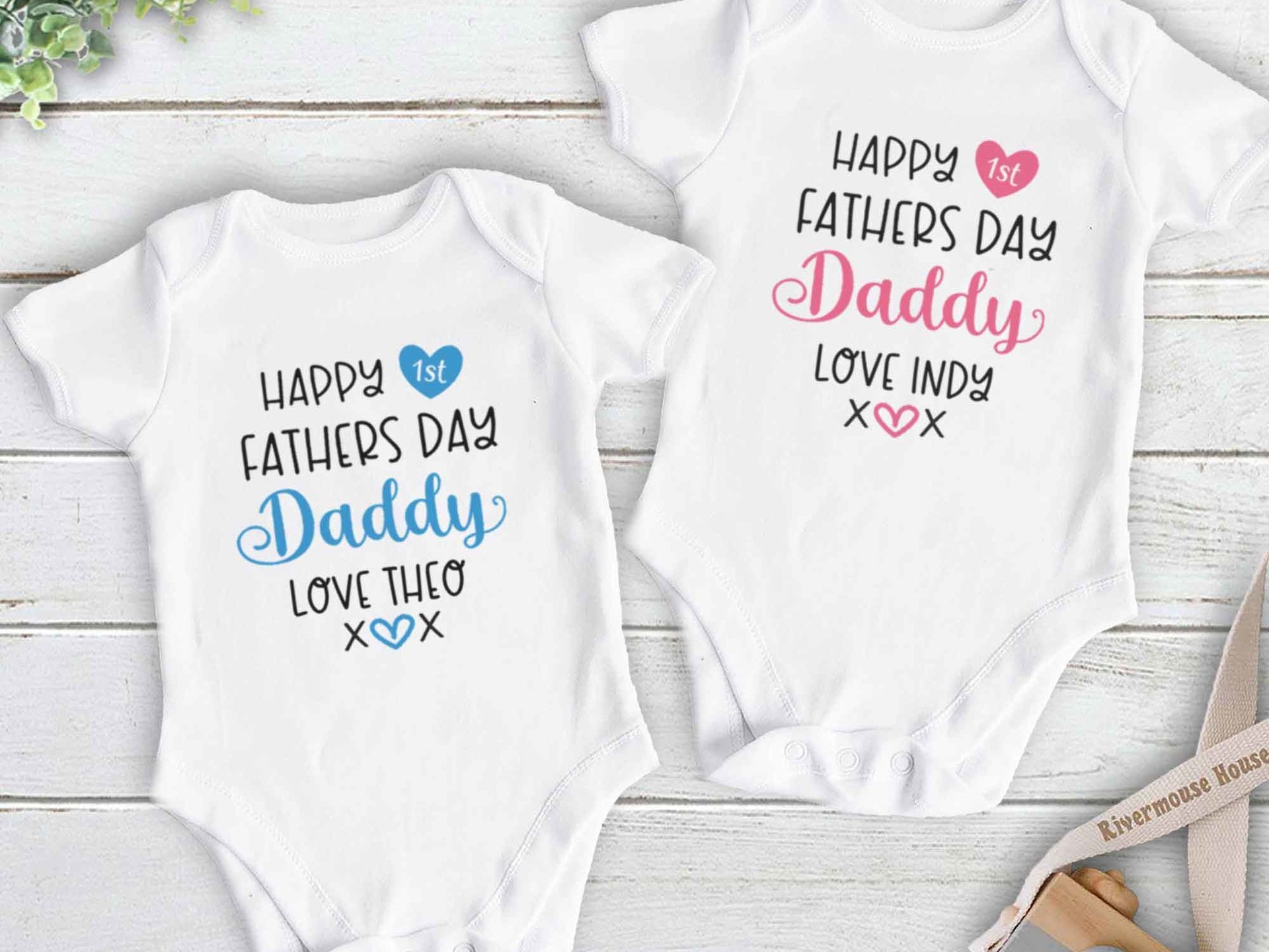 Happy first fathers day Daddy baby bodysuit. A custom personalised gift for Dad with love xo