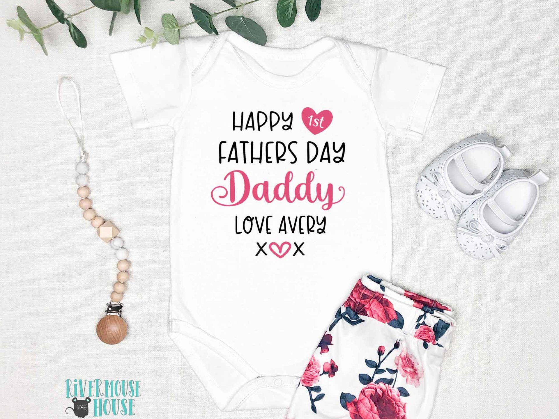 Happy first fathers day Daddy baby bodysuit. A custom personalised gift for Dad with love xo