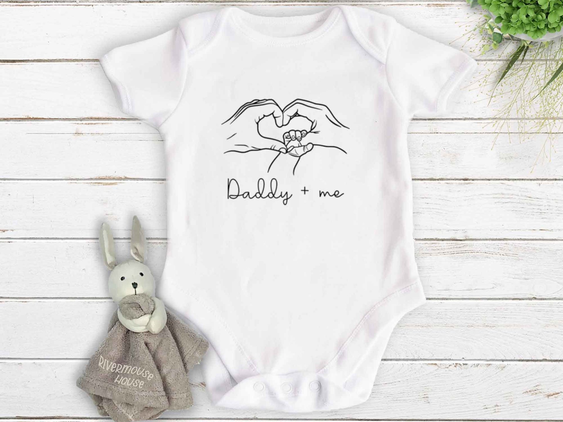 Daddy + me holding hands personalised baby bodysuit
