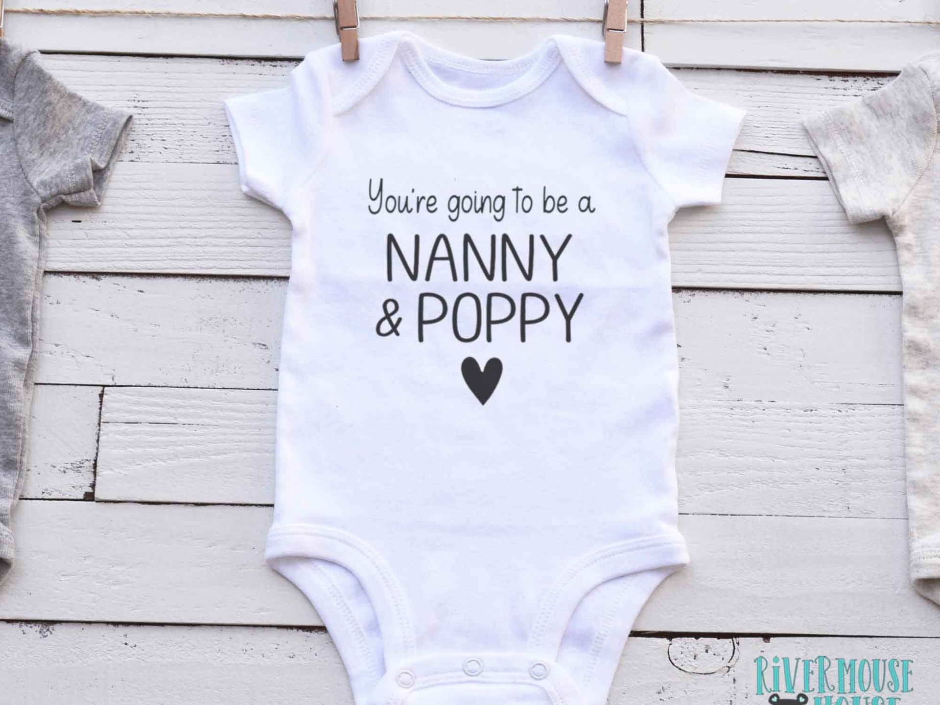 You're going to be a Daddy personalised pregnancy announcement baby bodysuit, Custom reveal for Dad, Grandparents, Aunties, Uncles & family