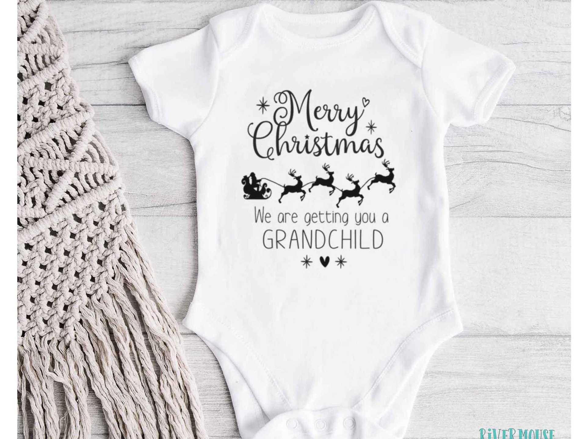 Merry Christmas we are getting you a grandchild personalised pregnancy announcement