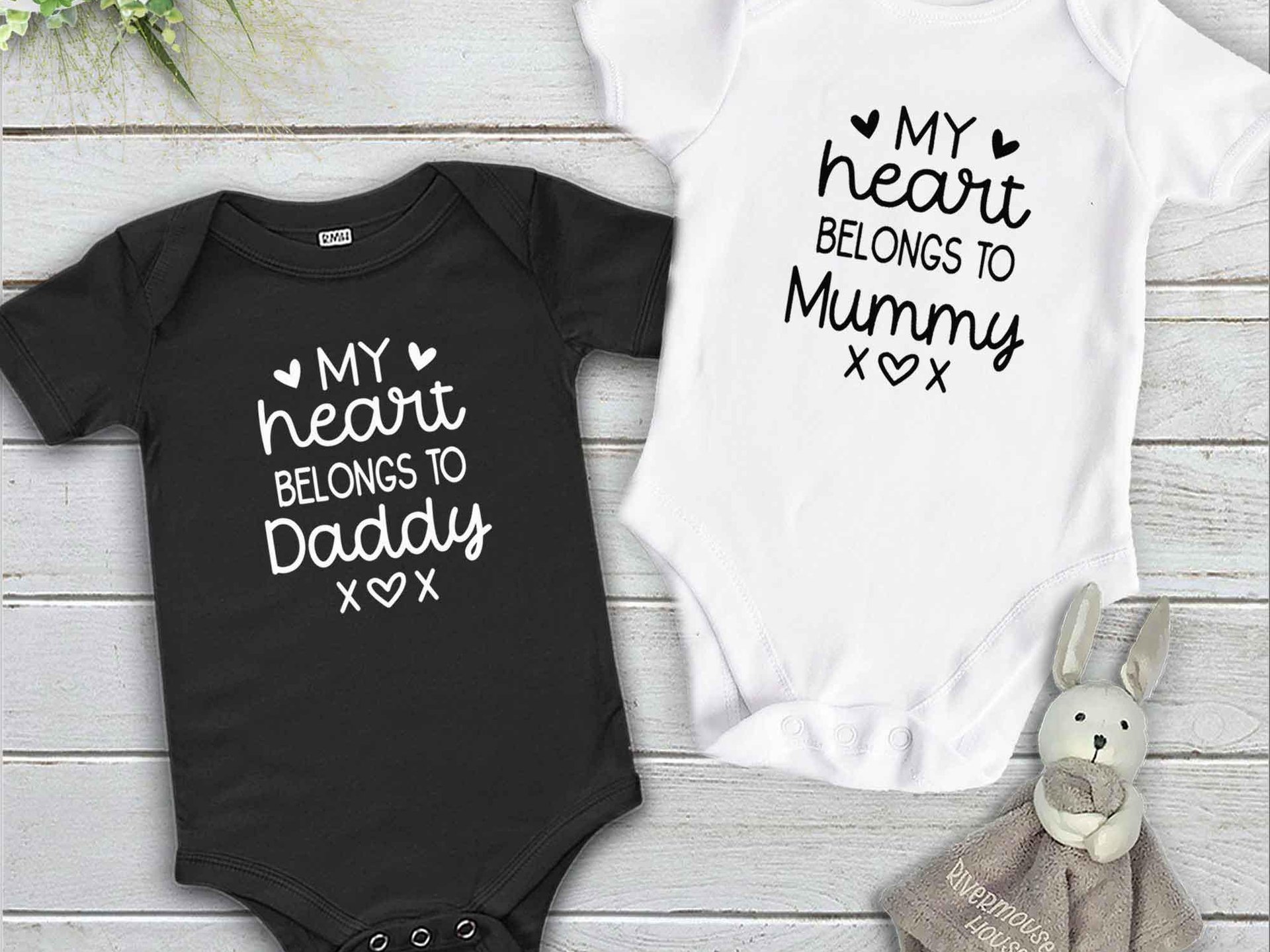 My heart belongs to Mummy, Daddy baby bodysuit, Personalised valentines day gift